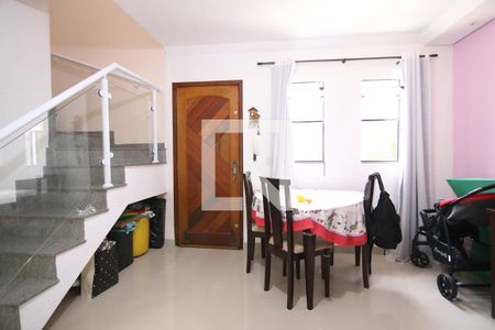 Sala de casa de condomínio para alugar com 2 quartos, 63m² em Parque Boturussu, São Paulo