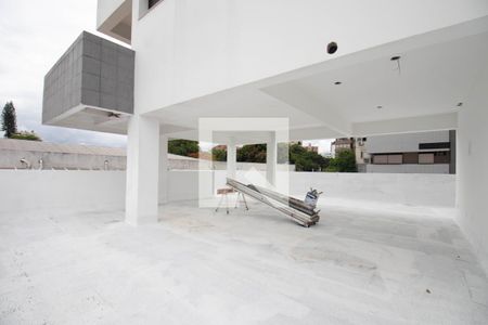 Apartamento para alugar com 240m², 3 quartos e sem vaga Apartamento para alugar com 240m², 3 quartos e sem vagaTerraço do Prédio