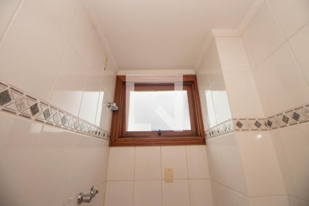 Apartamento para alugar com 240m², 3 quartos e sem vagaBanheiro da Suíte 1