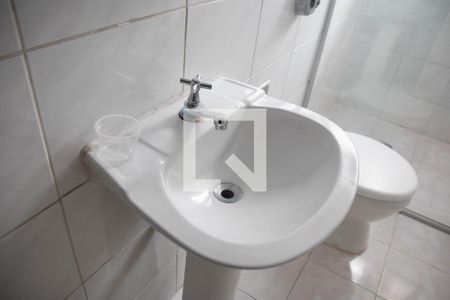 Casa para alugar com 70m², 2 quartos e sem vagaBanheiro