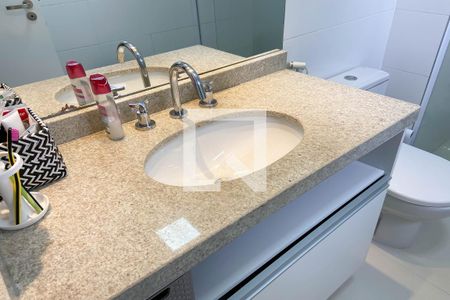 Apartamento para alugar com 109m², 3 quartos e 2 vagasBanheiro da Suíte 1