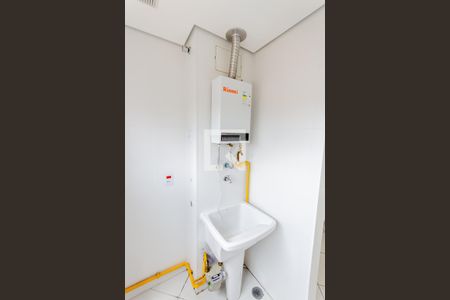 Apartamento à venda com 37m², 1 quarto e 1 vaga Apartamento à venda com 37m², 1 quarto e 1 vagaÁrea de Serviço