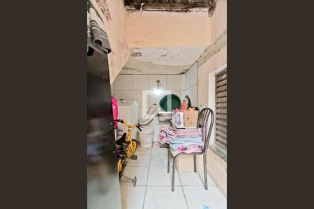 Casa à venda com 96m², 3 quartos e 4 vagas Casa à venda com 96m², 3 quartos e 4 vagasCasa 3 - área de serviço