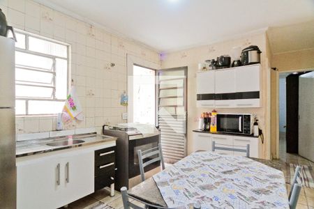 Casa à venda com 96m², 3 quartos e 4 vagas Casa à venda com 96m², 3 quartos e 4 vagasCasa 3 - cozinha