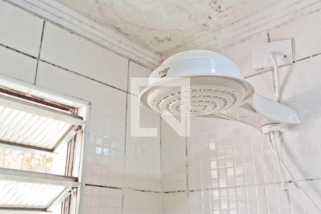 Casa à venda com 96m², 3 quartos e 4 vagas Casa à venda com 96m², 3 quartos e 4 vagasCasa 2 - banheiro