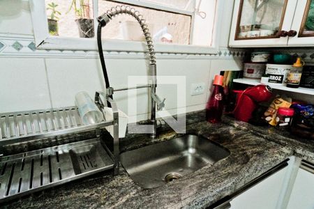 Casa à venda com 96m², 3 quartos e 4 vagas Casa à venda com 96m², 3 quartos e 4 vagasCasa 2 - cozinha