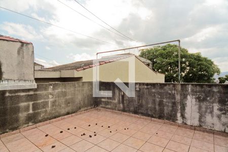 Casa à venda com 96m², 3 quartos e 4 vagas Casa à venda com 96m², 3 quartos e 4 vagasÁrea externa