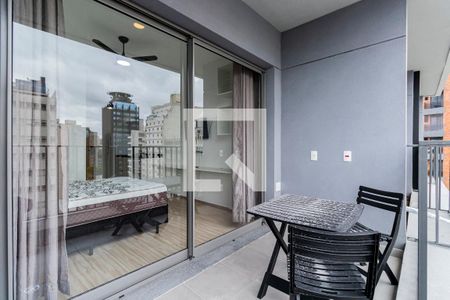 Varanda de kitnet/studio para alugar com 1 quarto, 27m² em Vila Mariana, São Paulo