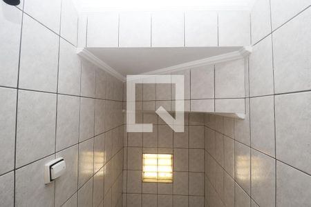 Lavabo de casa para alugar com 3 quartos, 147m² em Vila Dionisia, São Paulo