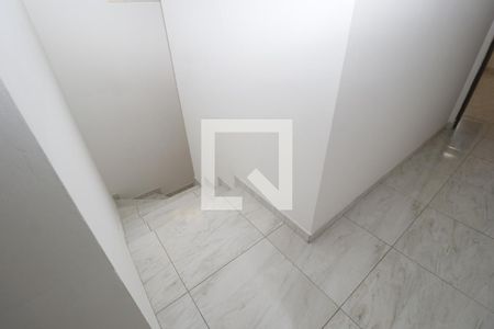 Casa para alugar com 147m², 3 quartos e 2 vagasEscada