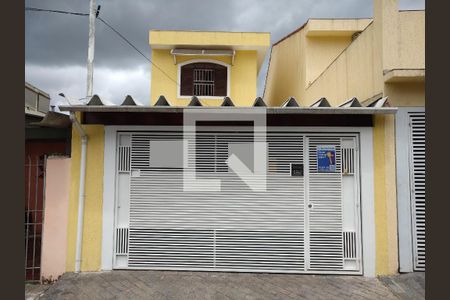 Casa para alugar com 147m², 3 quartos e 2 vagasFachada