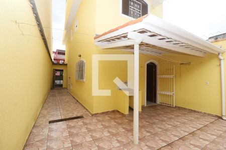 Casa para alugar com 147m², 3 quartos e 2 vagasCorredor