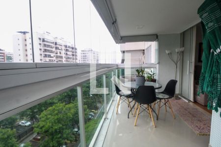 Varanda de apartamento para alugar com 2 quartos, 74m² em Jacarepaguá, Rio de Janeiro