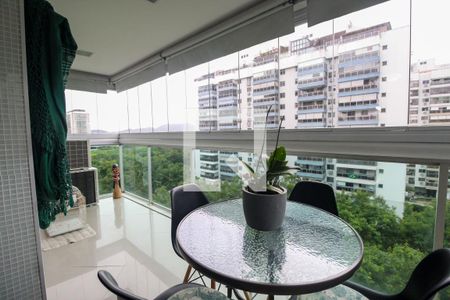 Varanda de apartamento para alugar com 2 quartos, 74m² em Jacarepaguá, Rio de Janeiro
