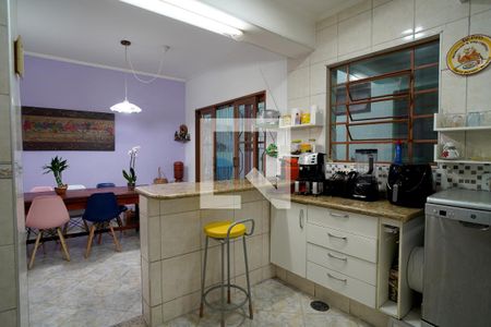 Casa para alugar com 265m², 4 quartos e 5 vagasCozinha