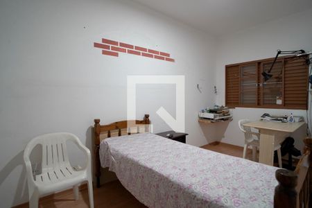 Casa para alugar com 265m², 4 quartos e 5 vagasQuarto 2