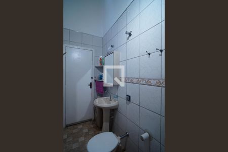 Casa para alugar com 265m², 4 quartos e 5 vagasBanheiro