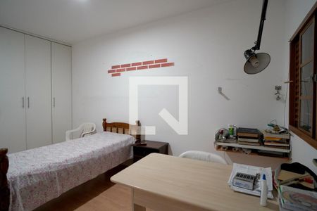 Casa para alugar com 265m², 4 quartos e 5 vagasQuarto 2