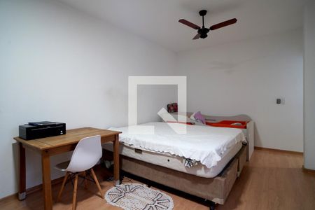 Casa para alugar com 265m², 4 quartos e 5 vagasSuíte 2