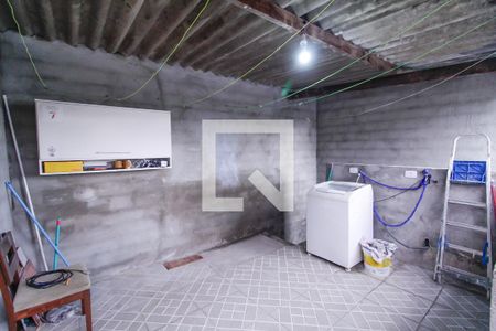 Casa à venda com 125m², 5 quartos e 2 vagas Casa à venda com 125m², 5 quartos e 2 vagasCasa 3 Área de Serviço