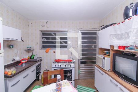 Casa à venda com 125m², 5 quartos e 2 vagas Casa à venda com 125m², 5 quartos e 2 vagasCasa 1 Cozinha