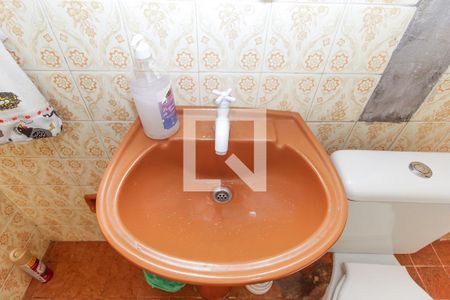 Casa à venda com 125m², 5 quartos e 2 vagas Casa à venda com 125m², 5 quartos e 2 vagasCasa 1 Banheiro