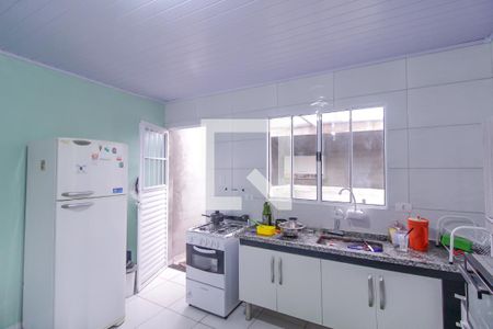 Casa à venda com 125m², 5 quartos e 2 vagas Casa à venda com 125m², 5 quartos e 2 vagasCasa 3 Cozinha