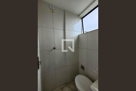 Apartamento para alugar com 70m², 2 quartos e sem vagaBanheiro de serviço