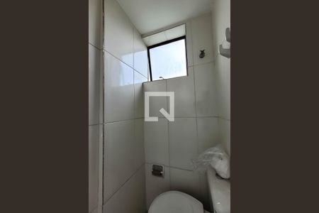 Apartamento para alugar com 70m², 2 quartos e sem vagaBanheiro de serviço