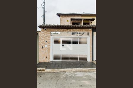 Casa à venda com 200m², 3 quartos e 4 vagasFachada