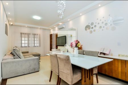 Sala de casa à venda com 3 quartos, 200m² em Vila Planalto, Guarulhos