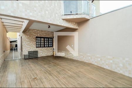 Casa à venda com 200m², 3 quartos e 4 vagasGaragem