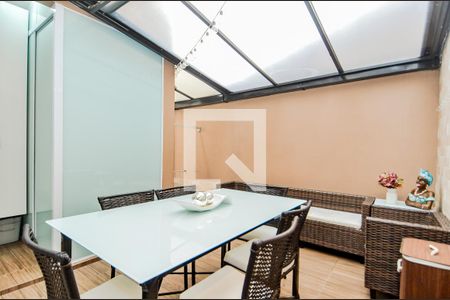 Casa à venda com 200m², 3 quartos e 4 vagasEspaço Gourmet