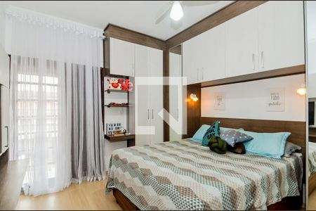 Casa à venda com 200m², 3 quartos e 4 vagasSuíte 3 