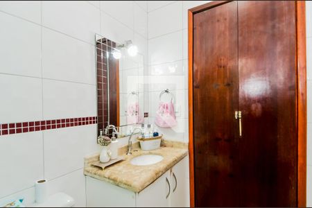 Casa à venda com 200m², 3 quartos e 4 vagasBanheiro da Suíte 3