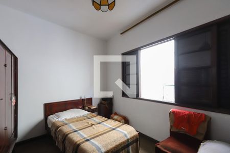 Casa à venda com 105m², 3 quartos e 2 vagasQuarto 3