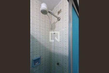 Casa à venda com 105m², 3 quartos e 2 vagasBanheiro 