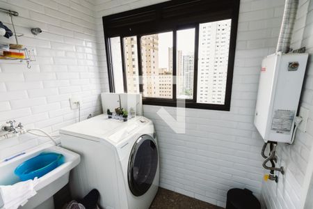 Apartamento à venda com 85m², 2 quartos e 2 vagas Apartamento à venda com 85m², 2 quartos e 2 vagasLavanderia