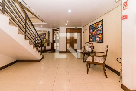 Apartamento à venda com 90m², 3 quartos e 2 vagas Apartamento à venda com 90m², 3 quartos e 2 vagasHall social