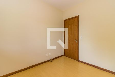 Apartamento à venda com 90m², 3 quartos e 2 vagas Apartamento à venda com 90m², 3 quartos e 2 vagasDormitório 3
