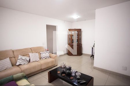 Sala de apartamento à venda com 3 quartos, 133m² em Ouro Preto, Belo Horizonte
