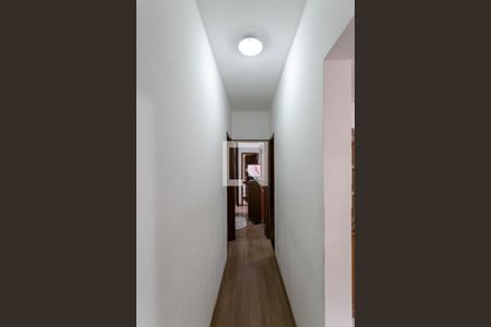 Corredor de apartamento à venda com 3 quartos, 133m² em Ouro Preto, Belo Horizonte