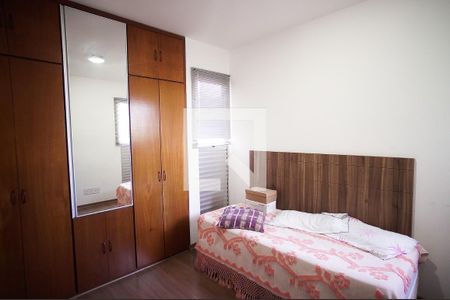Apartamento à venda com 133m², 3 quartos e 2 vagasQuarto 2