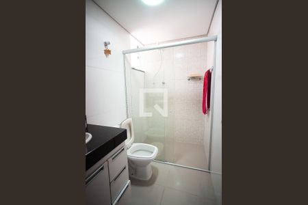 Apartamento à venda com 133m², 3 quartos e 2 vagasBanheiro Quarto 2