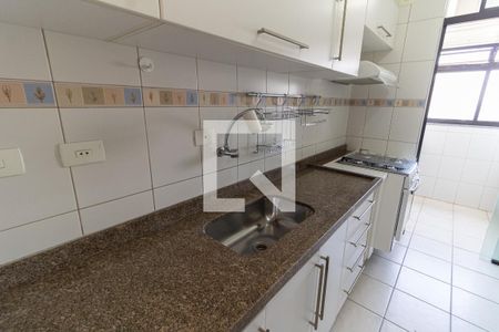 Apartamento à venda com 82m², 3 quartos e 2 vagasCozinha
