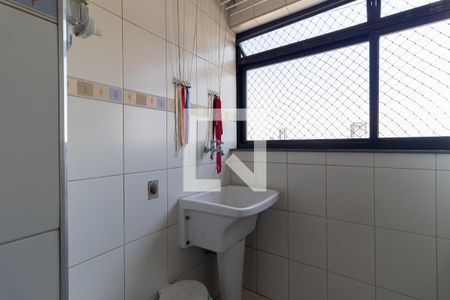 Apartamento à venda com 82m², 3 quartos e 2 vagasLavanderia