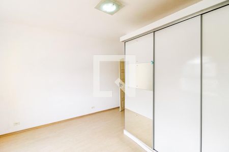 Casa à venda com 175m², 3 quartos e 2 vagasQuarto 2