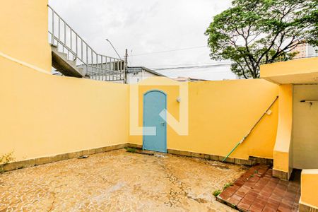 Casa à venda com 175m², 3 quartos e 2 vagasQuintal