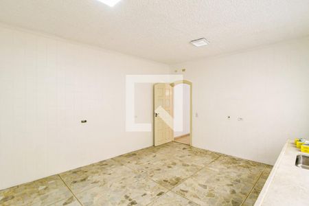 Casa à venda com 175m², 3 quartos e 2 vagasCozinha