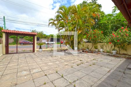 Casa à venda com 150m², 3 quartos e 4 vagasPátio